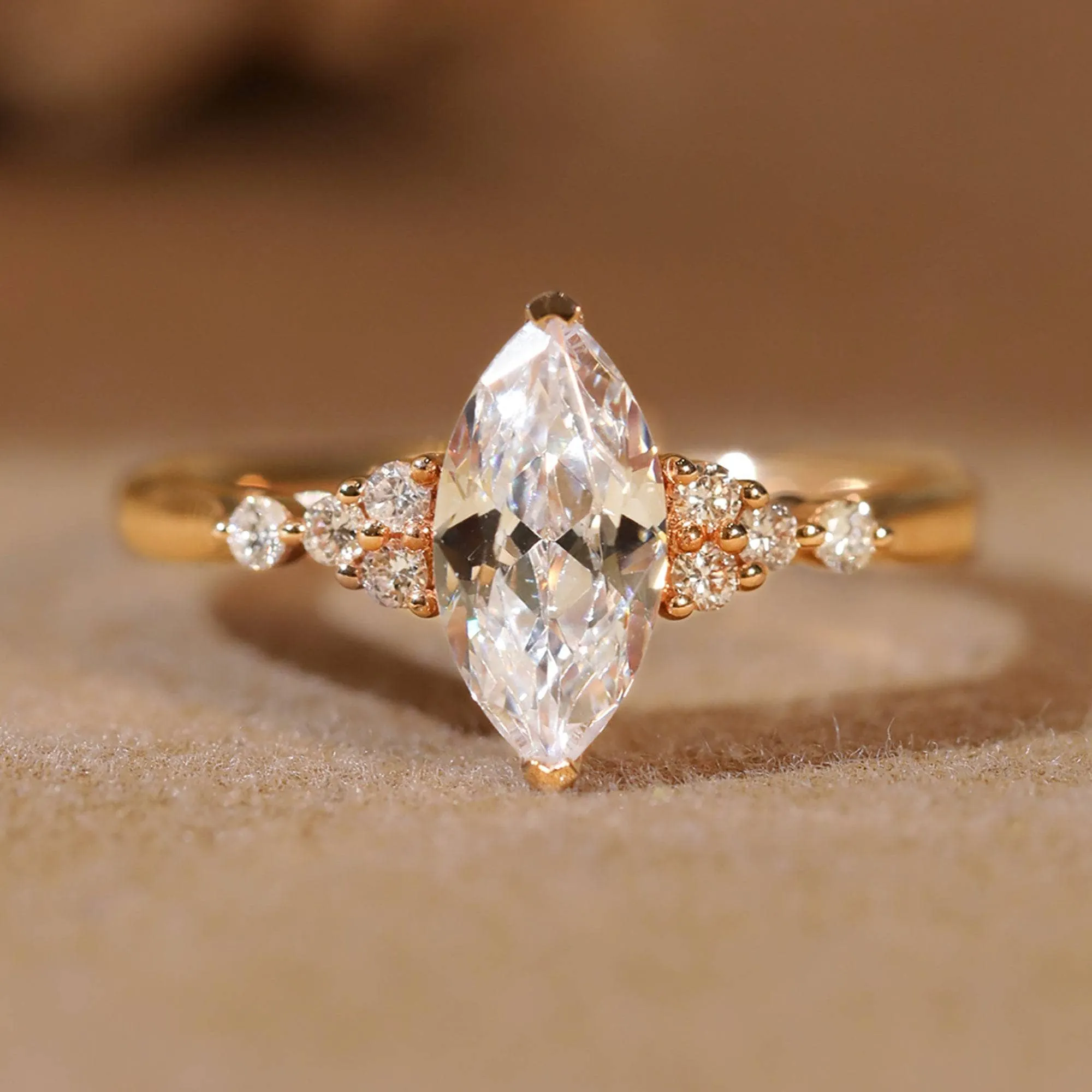18k Marquise Cut Diamond Simple Design Engagement Ring