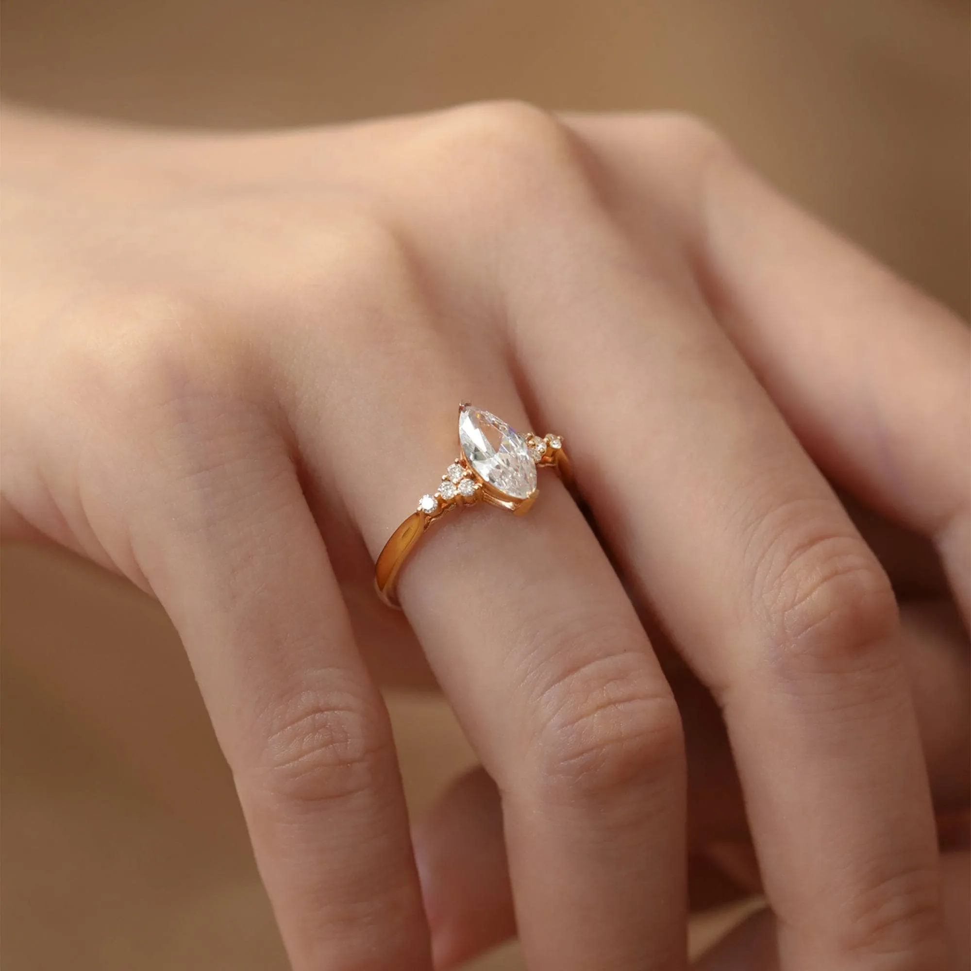 18k Marquise Cut Diamond Simple Design Engagement Ring