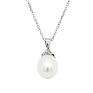 9ct White Gold Freshwater Pearl Petal Pendant