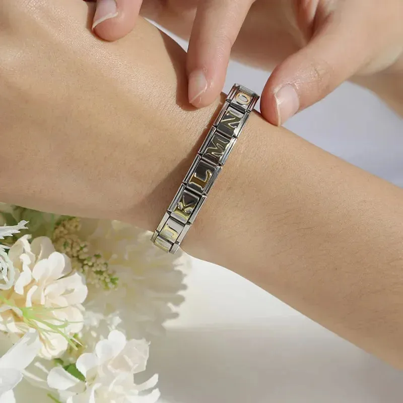 & (and) Symbol Classic Link in Yellow Gold