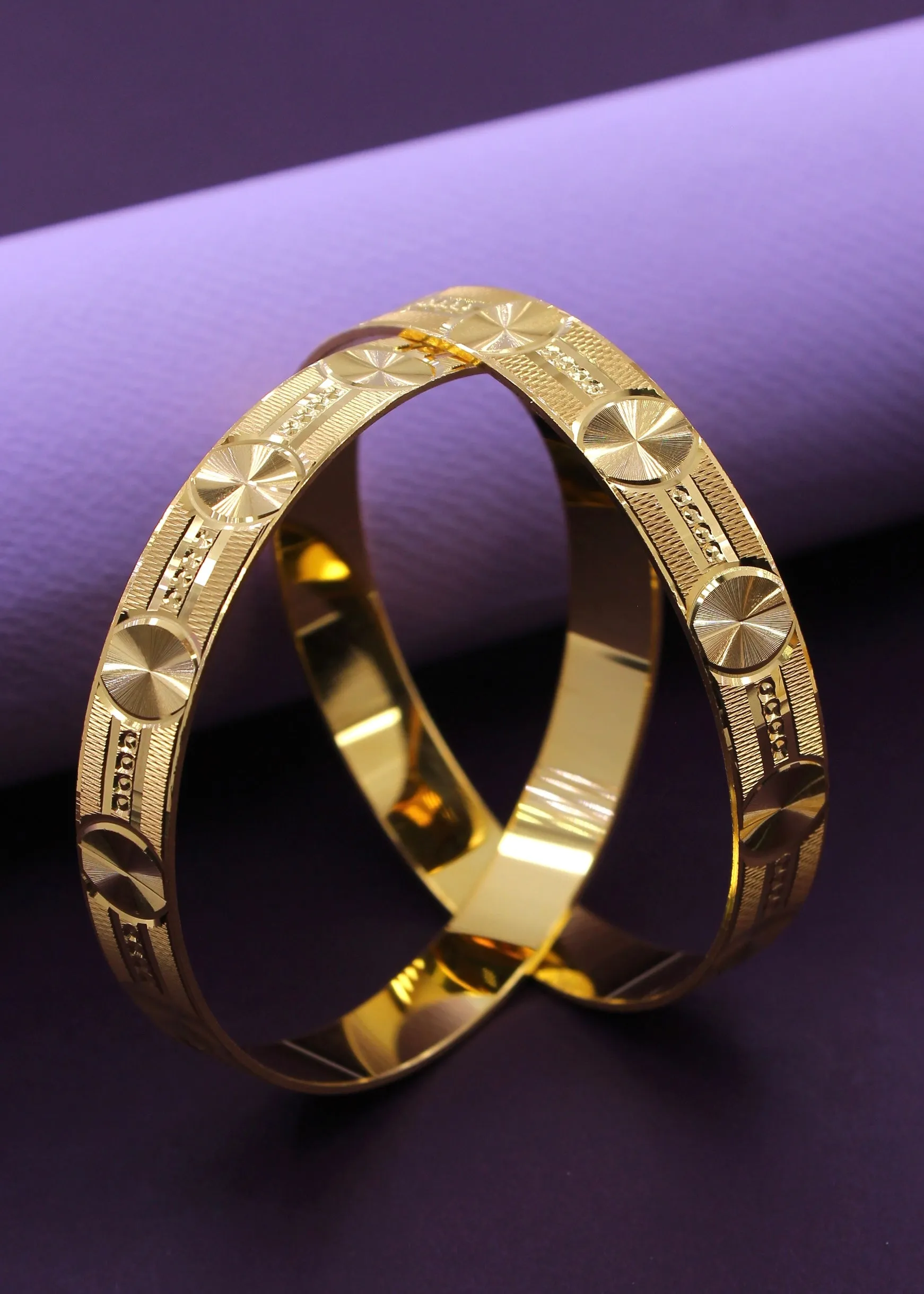 APPEALING GOLDEN BANGLES
