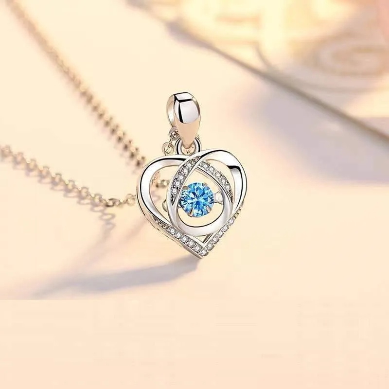 Beating Heart Necklace – Luxury Rhinestone Jewelry