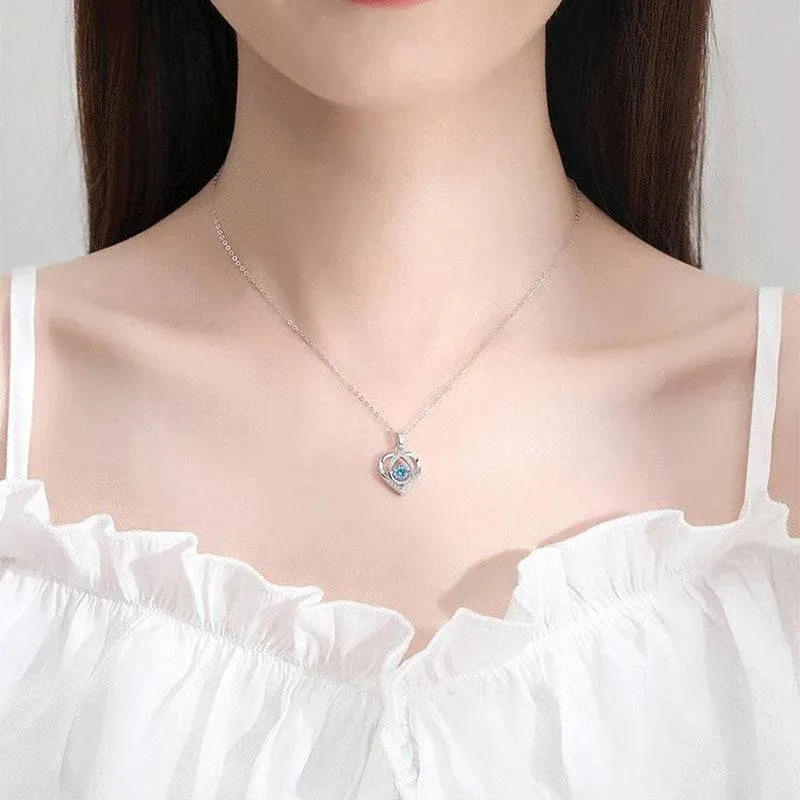 Beating Heart Necklace – Luxury Rhinestone Jewelry