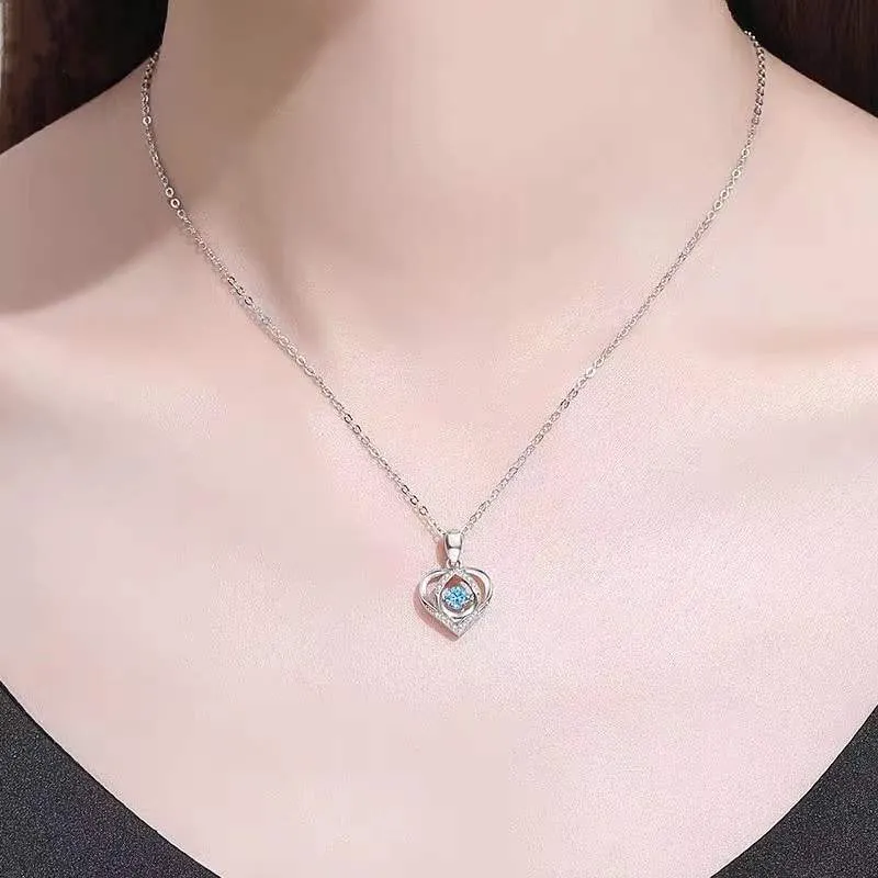 Beating Heart Necklace – Luxury Rhinestone Jewelry