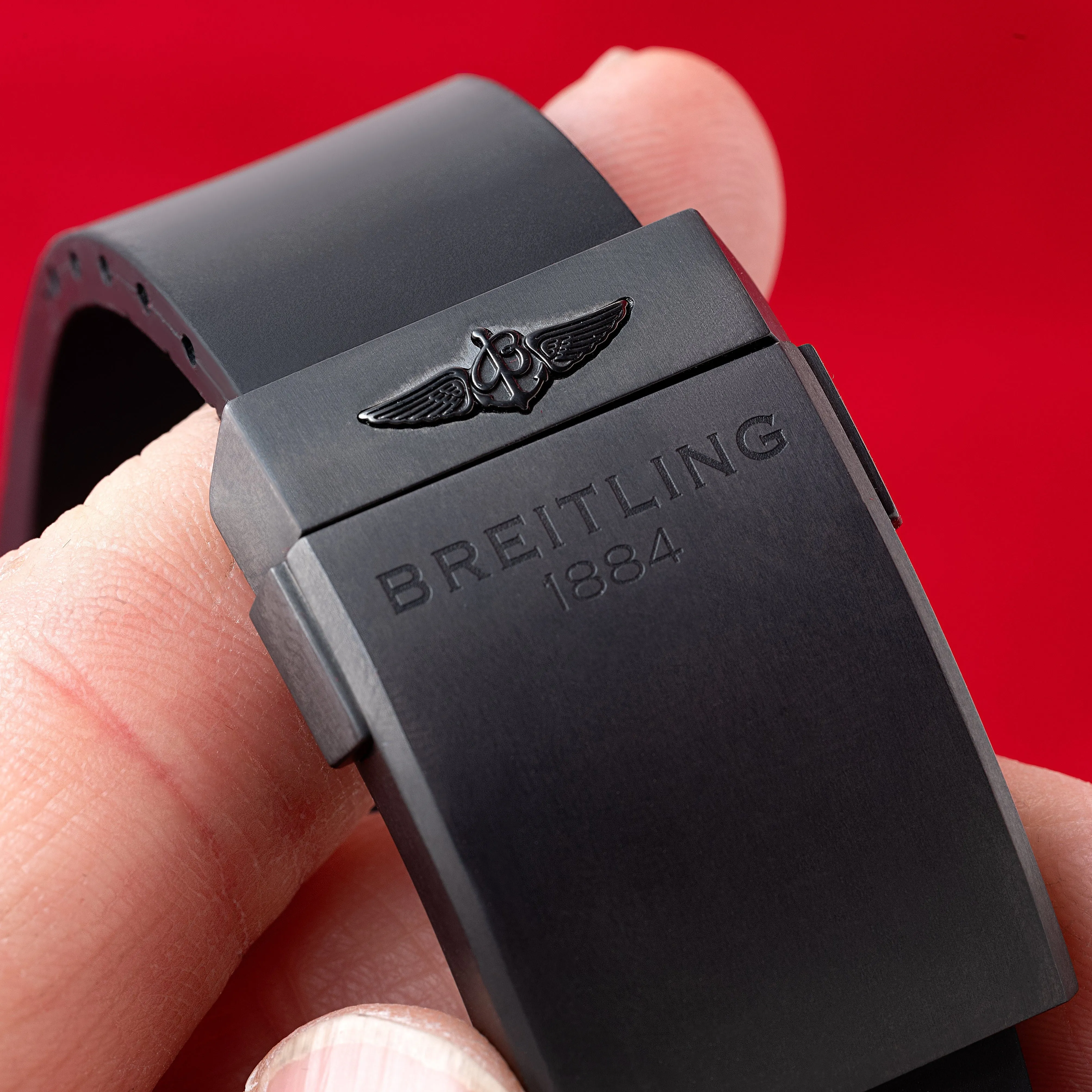 Breitling For Bentley Motors GMT Chronograph Light Body B04 Midnight Carbon Special Edition