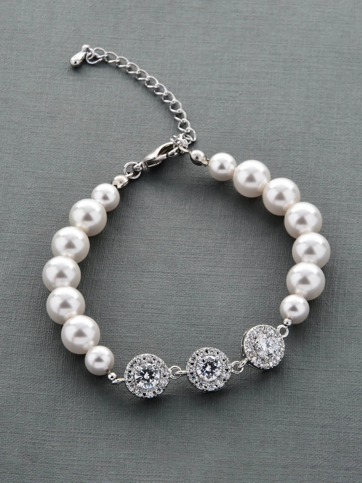 Camille Pearl Bracelet