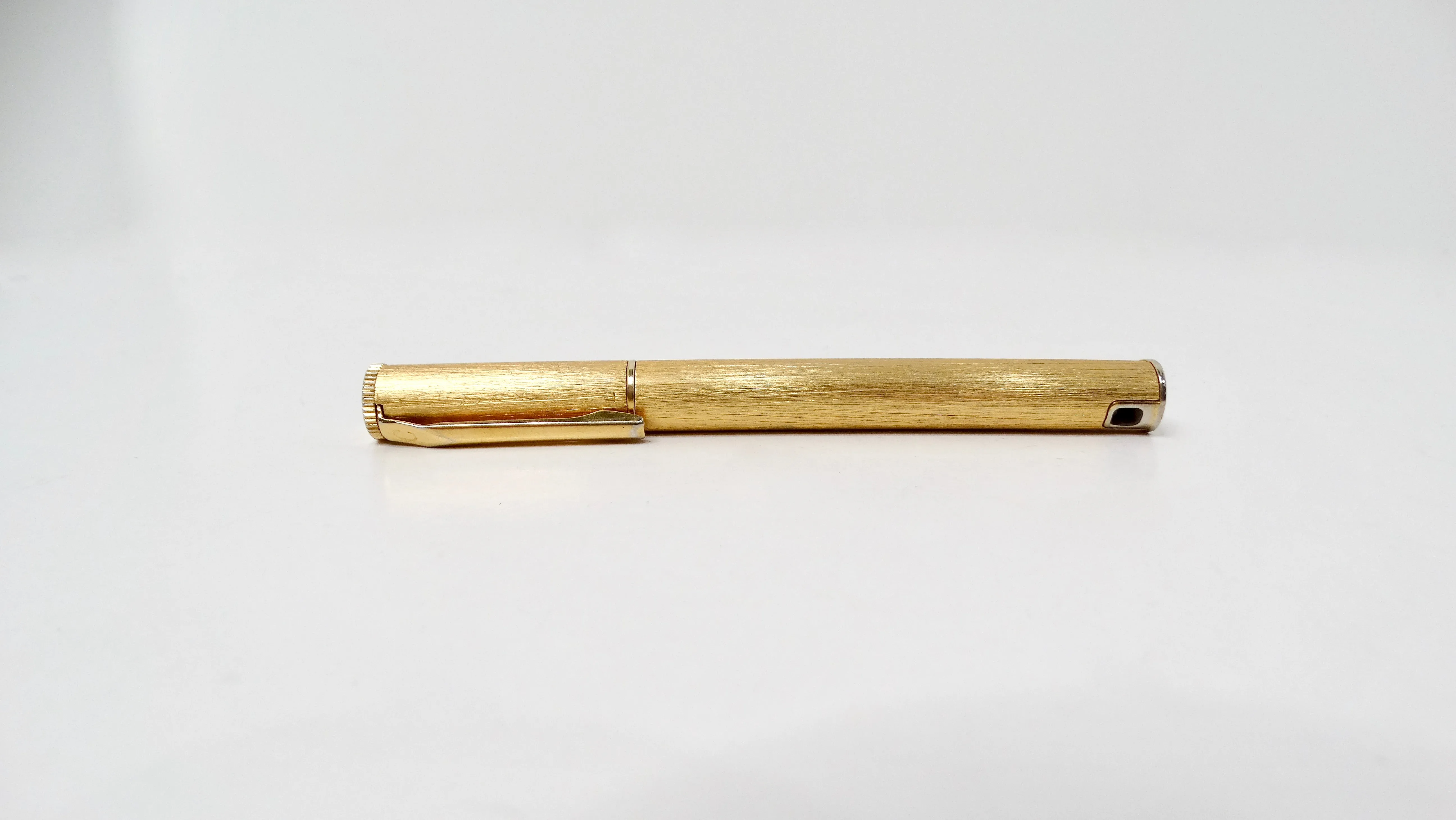 Colibri Gold-Tone Clip Pen-Style Refillable Butane Lighter