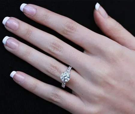 Daisy - GIA Natural Round Diamond Engagement Ring