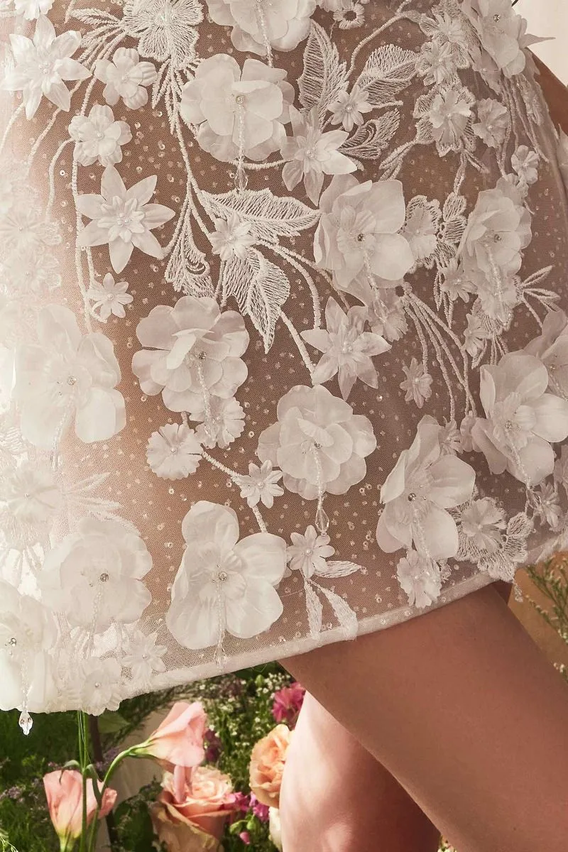 DIMENSIONAL FLORAL & LACE STRAPLESS SHORT BRIDAL MIDI DRESS