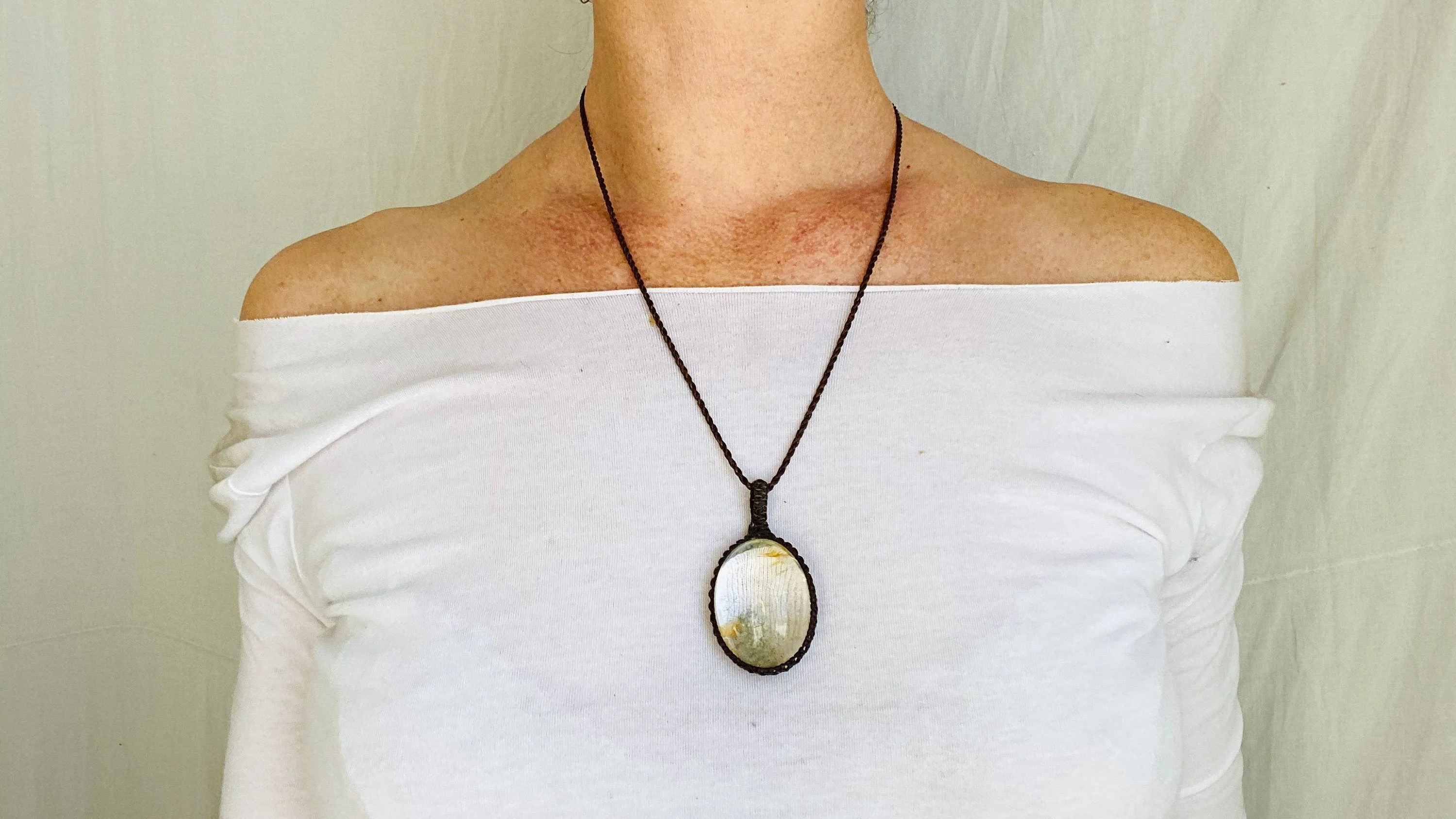 Garden Quartz Pendant Necklace. Crocheted Waxed Linen. 0203