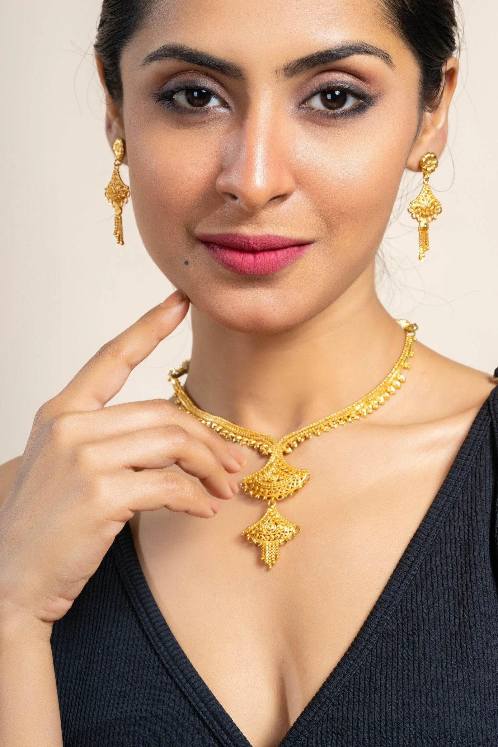 Gold Plated Sleek Necklace with Matching Stud Earrings Jewelry Set - Jewelry for All Occasions