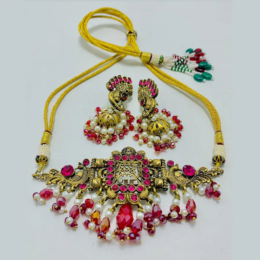 Handmade Jewelry Set With Pearls and Beads