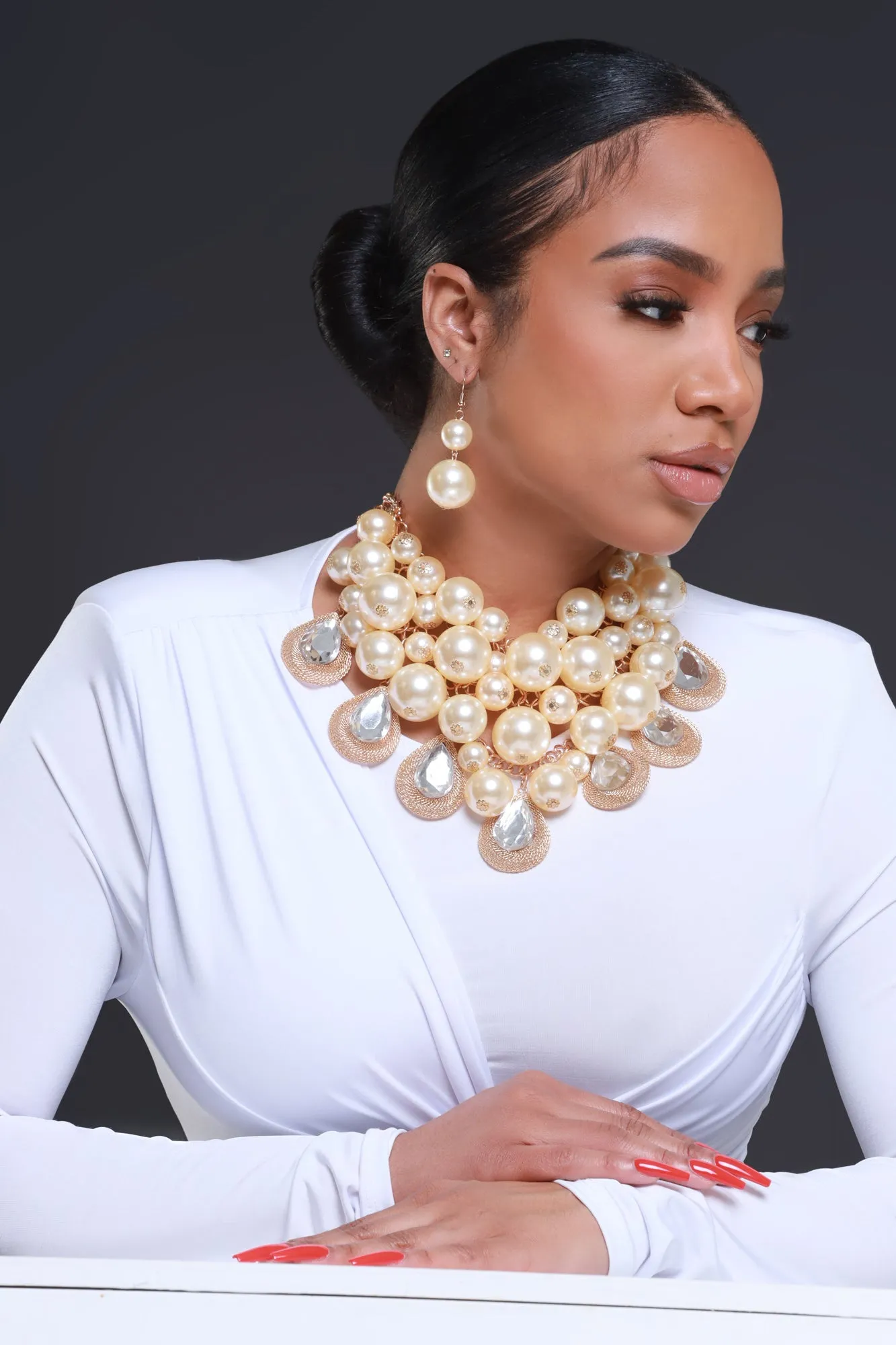Luxe Life Statement Necklace Set - Gold/Pearl
