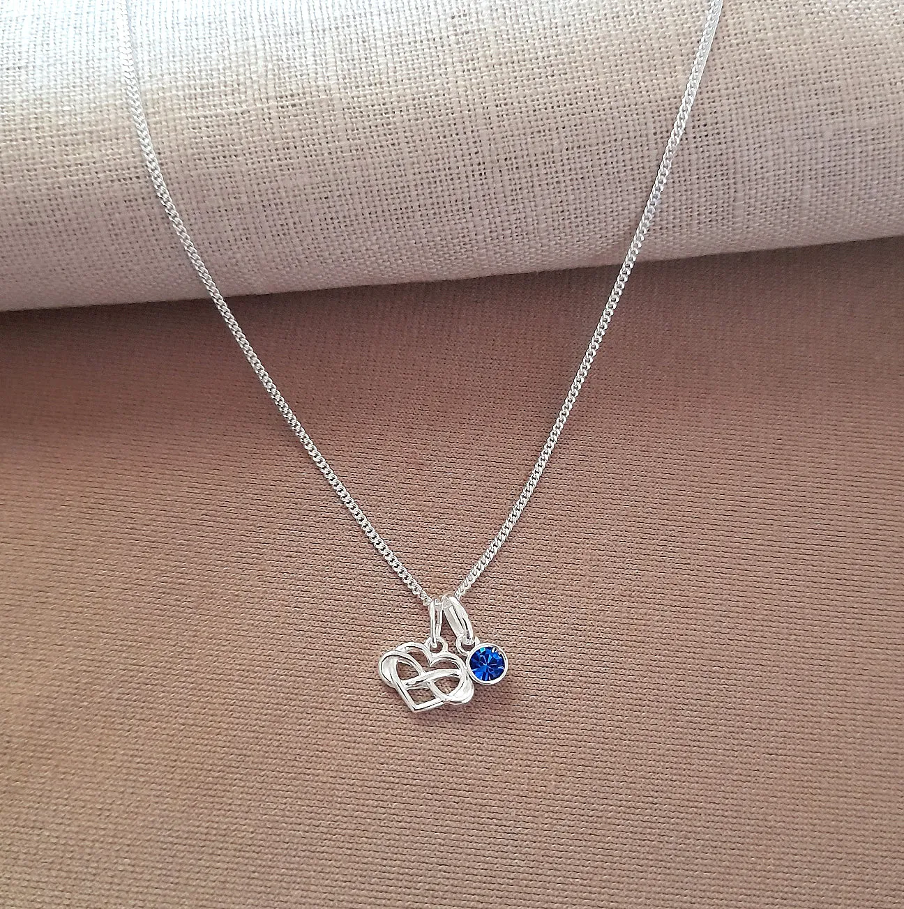 Mum Infinity Heart Necklace with Birthstone in Sterling Silver 925, Personalised Jewellery Gift