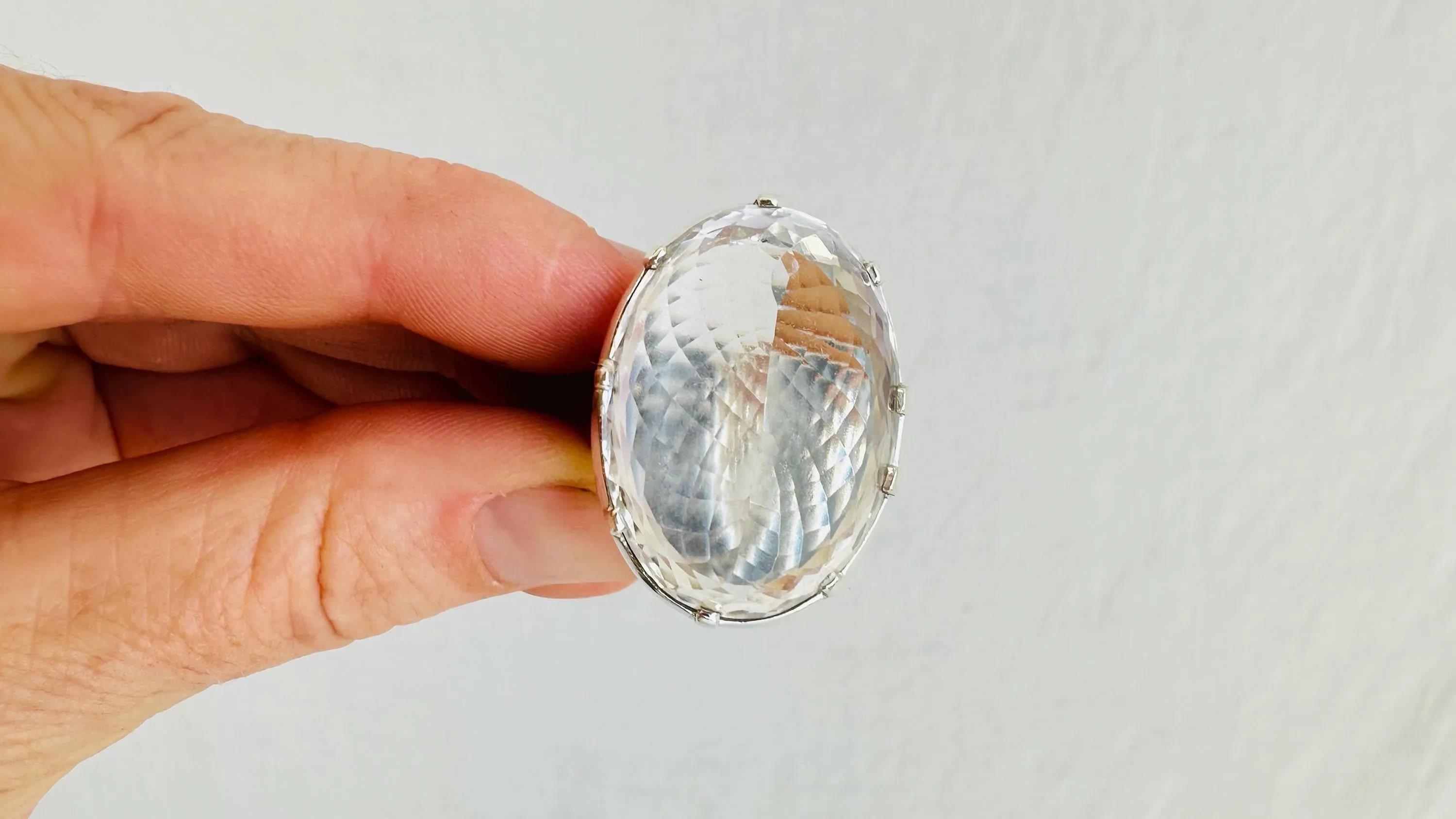 Natural Quartz Ring. Oversized Cocktail Ring. Gorgeous. Adjustable Size. 4019