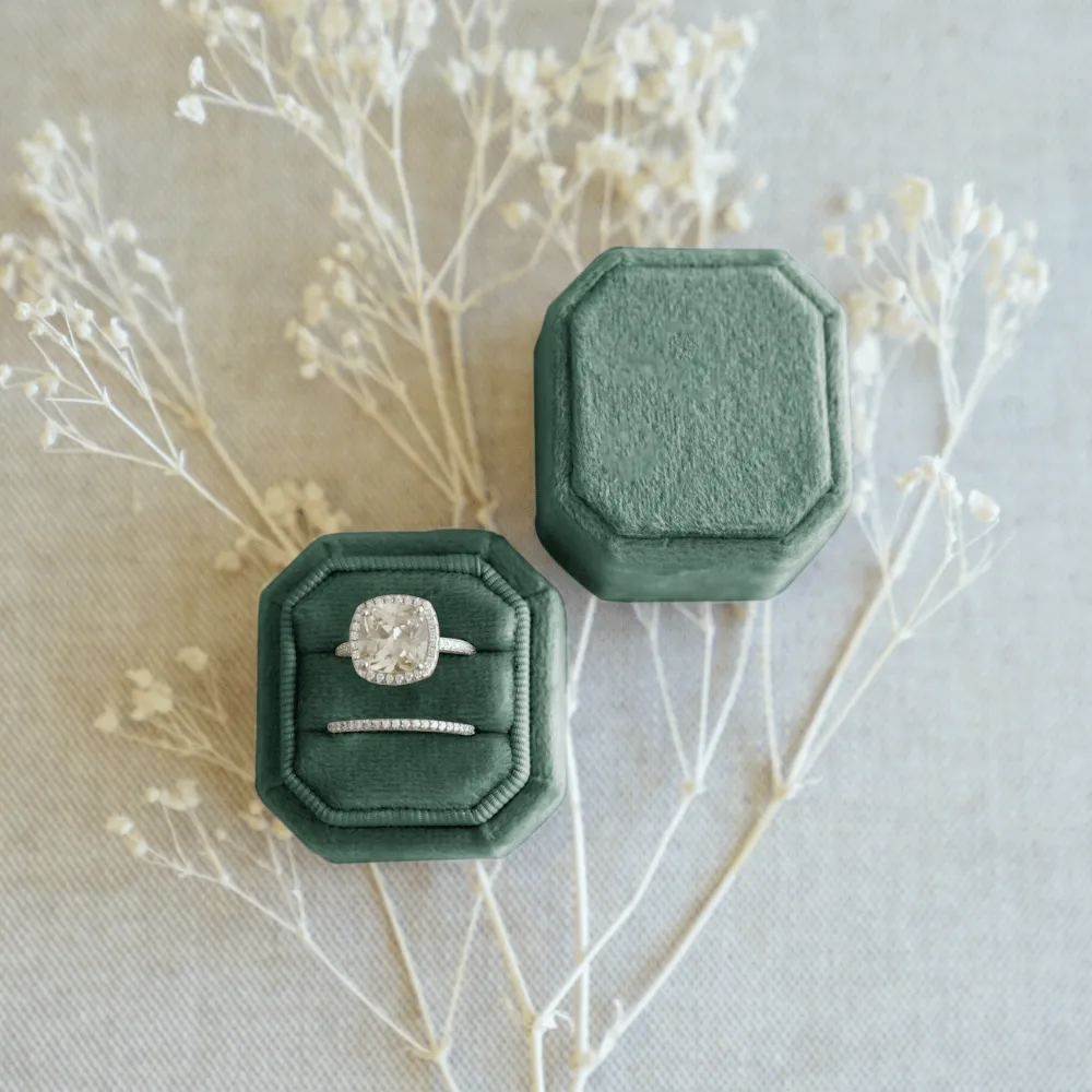 Octagon Velvet Ring Box