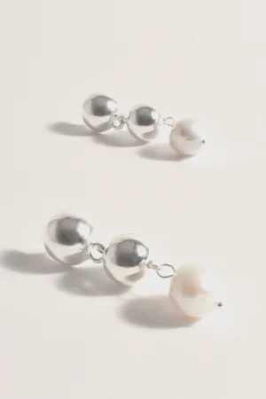 Pearl Drop Metal Ball Event Earrings Silver/Cream