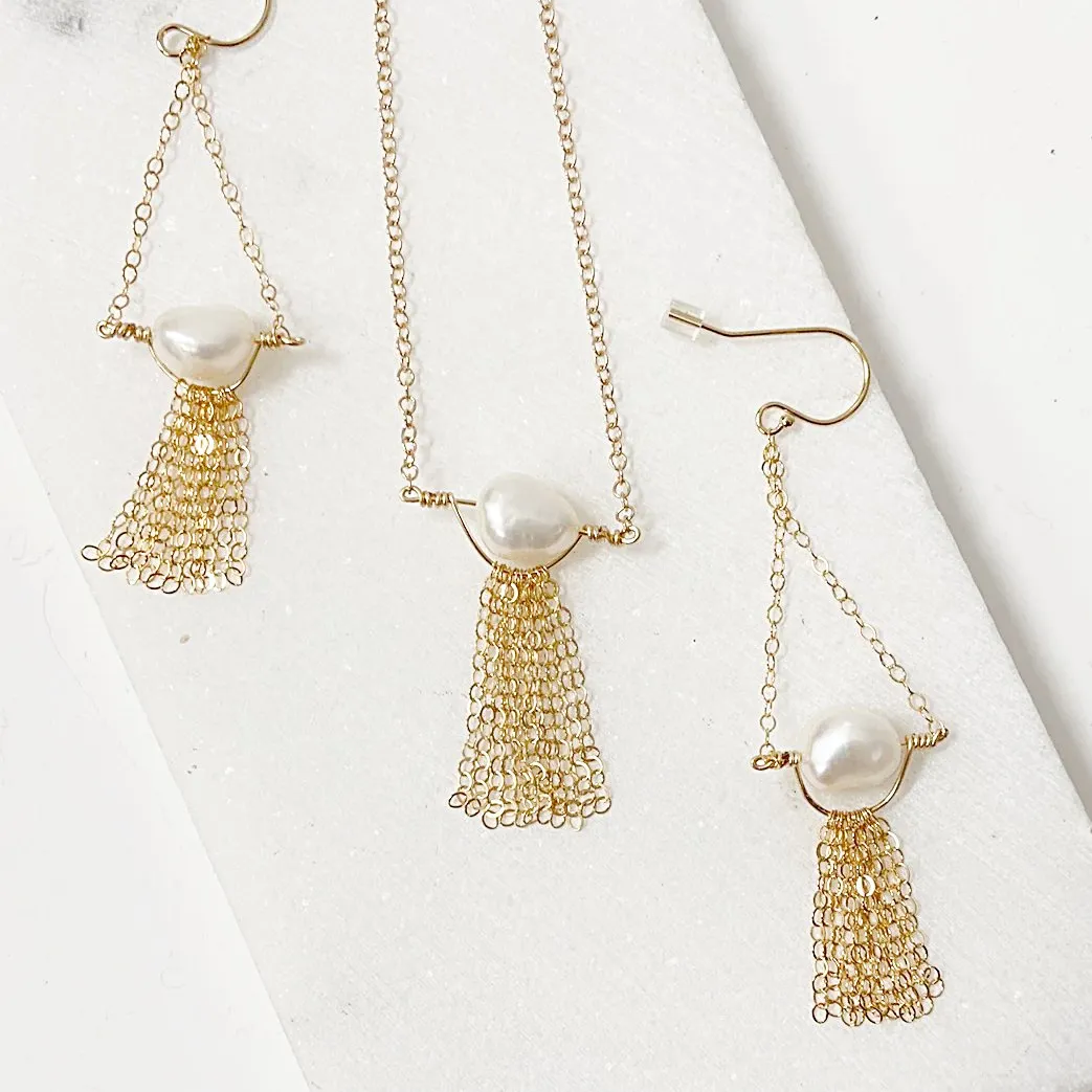 Pearl with Gold Filled Chain Tassels Necklace