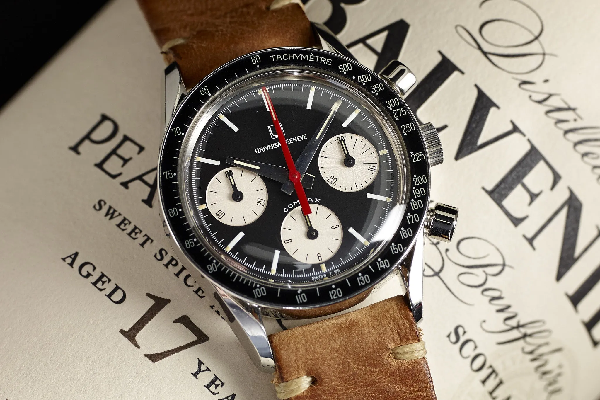 Universal Geneve Compax Ref. 885103/01 "Evil Nina"