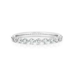 White Gold Claw Set Wedding Ring