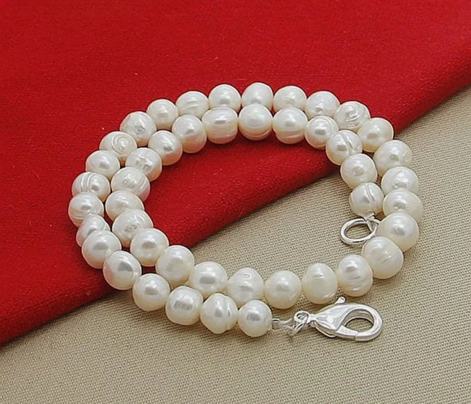 White Pearl Necklace