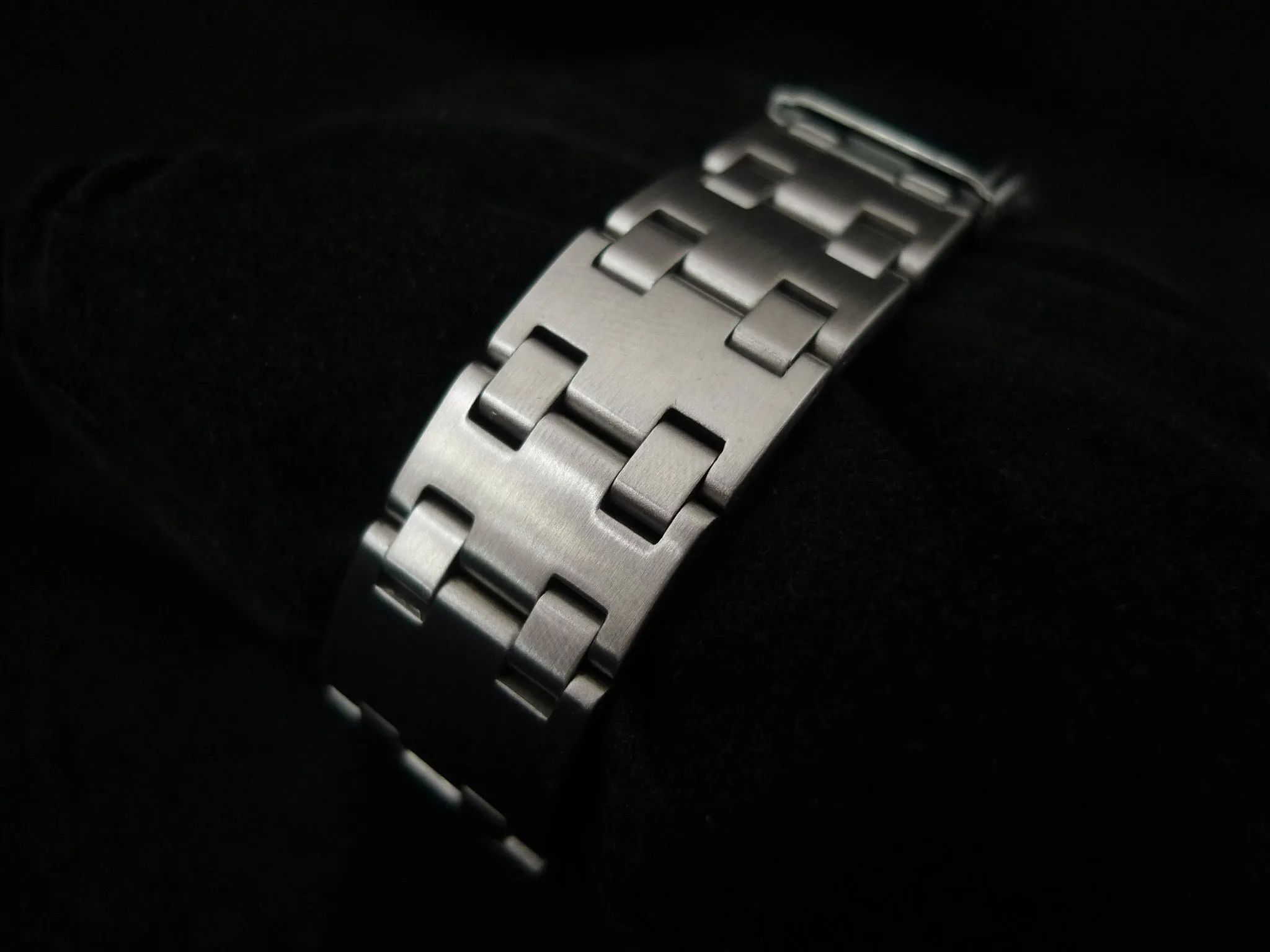 Wide-Link Bracelet (Seiko 6138/Chronographs)